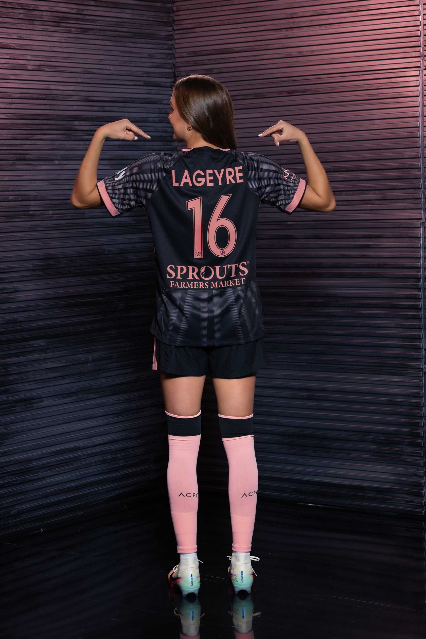 Lageyre #16 Jersey